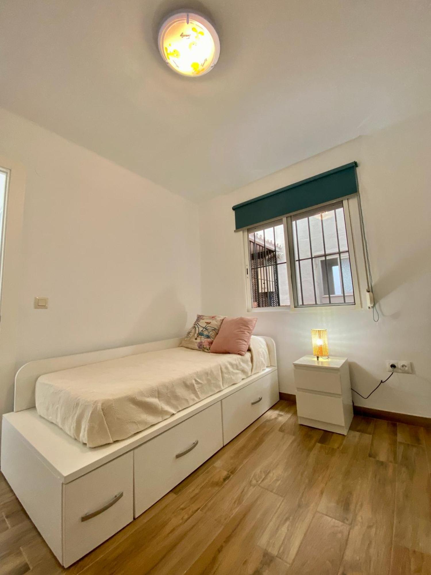 Shr042 Centrico Apartamento De Tres Habitaciones Nerja Bagian luar foto