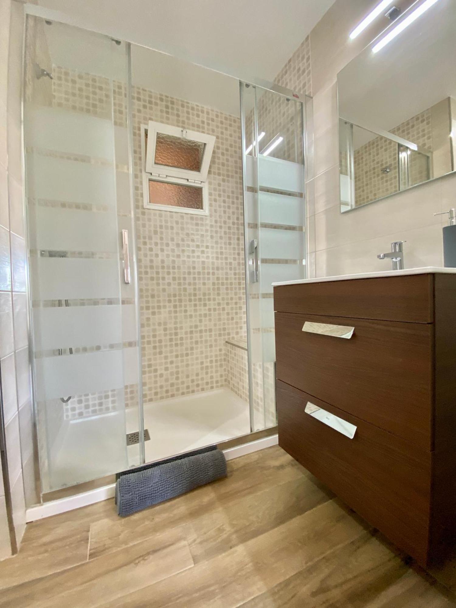 Shr042 Centrico Apartamento De Tres Habitaciones Nerja Bagian luar foto