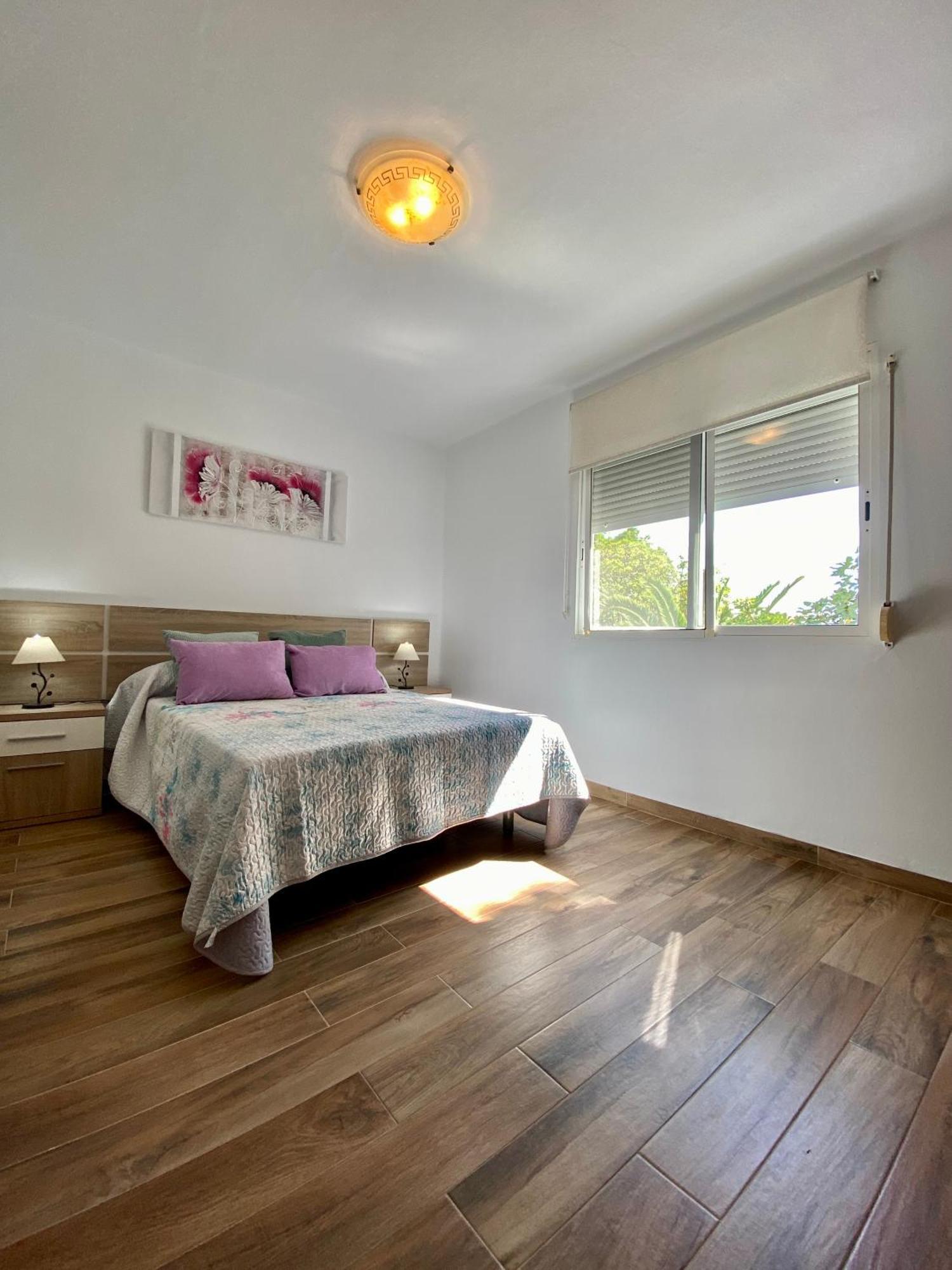 Shr042 Centrico Apartamento De Tres Habitaciones Nerja Bagian luar foto