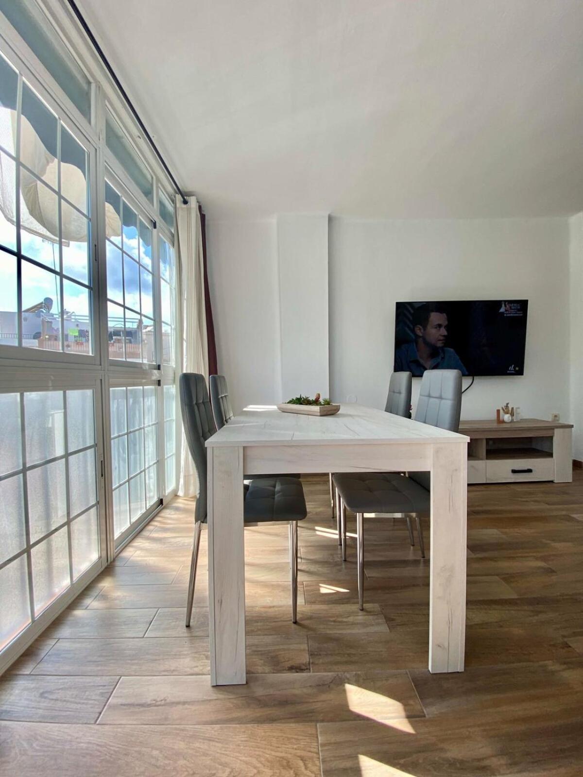 Shr042 Centrico Apartamento De Tres Habitaciones Nerja Bagian luar foto